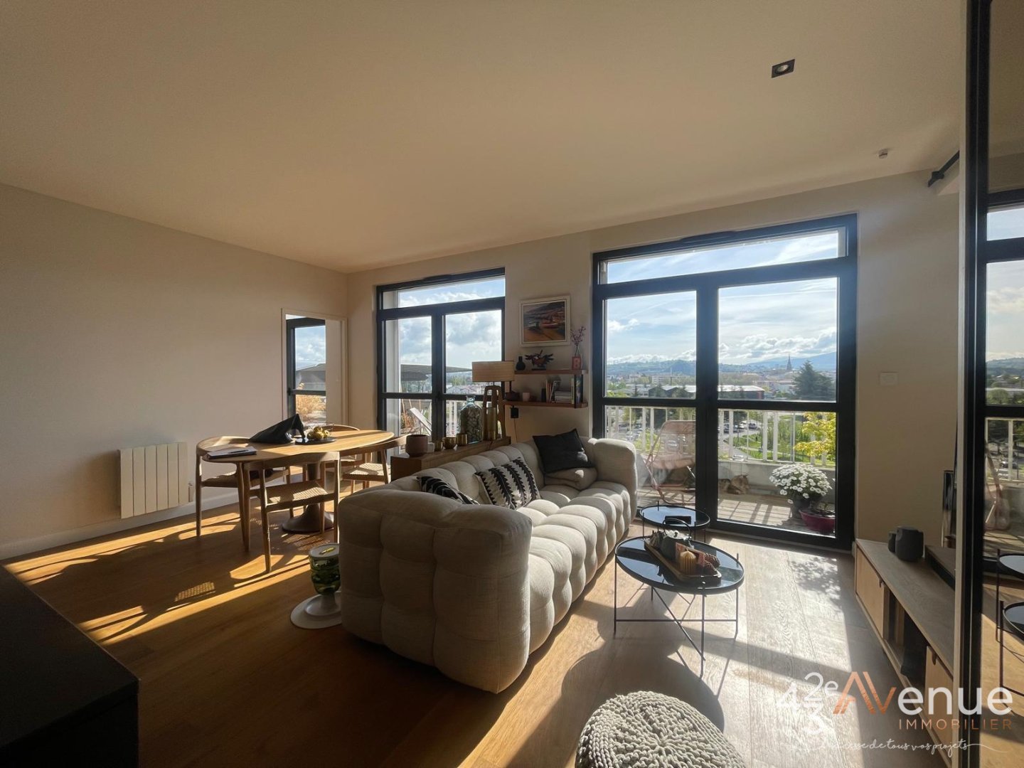 Appartement coup de coeur secteur Zenith balcon - ST ETIENNE ZENITH - 65.69 m2 - VENDU