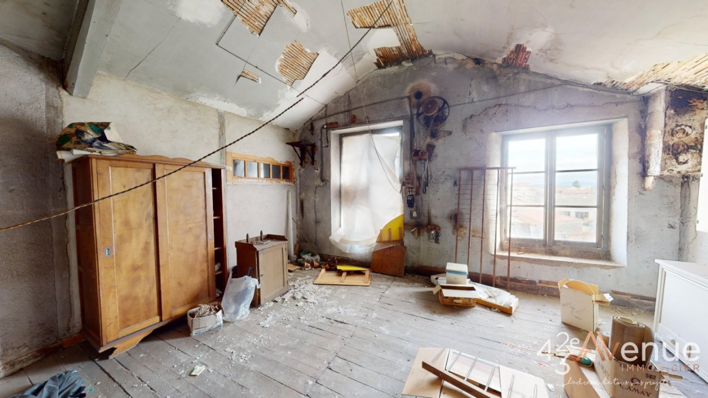 Appartement A VENDRE - STE SIGOLENE - 77 m2 - 55000€