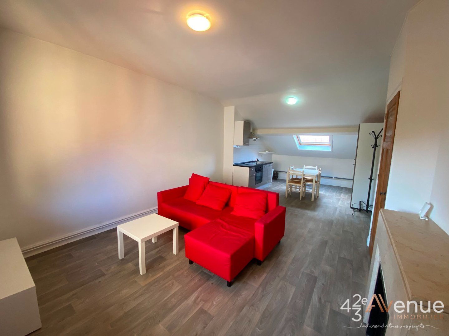APPARTEMENT T3 A LOUER - ST ETIENNE CENTRE/TREFILERIE - 67 m2 - 600 &euro; charges comprises par mois