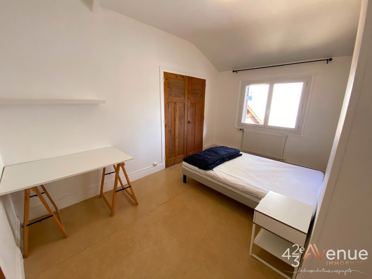 APPARTEMENT T3 A LOUER - ST ETIENNE CENTRE/TREFILERIE - 67 m2 - 600 &euro; charges comprises par mois