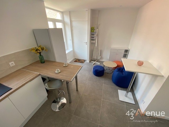 Duplex - ST ETIENNE CENTRE VILLE - 42.49 m2 - LOUÉ