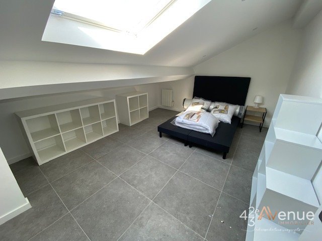 Duplex - ST ETIENNE CENTRE VILLE - 42.49 m2 - LOUÉ