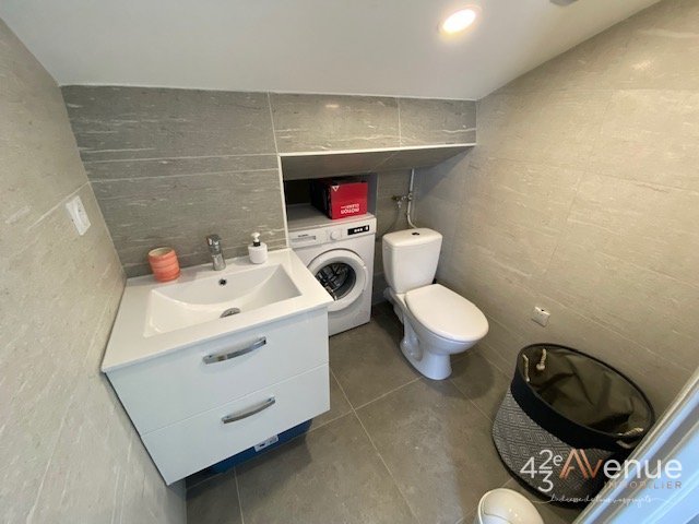 Duplex - ST ETIENNE CENTRE VILLE - 42.49 m2 - LOUÉ