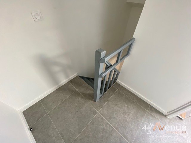 Duplex - ST ETIENNE CENTRE VILLE - 42.49 m2 - LOUÉ