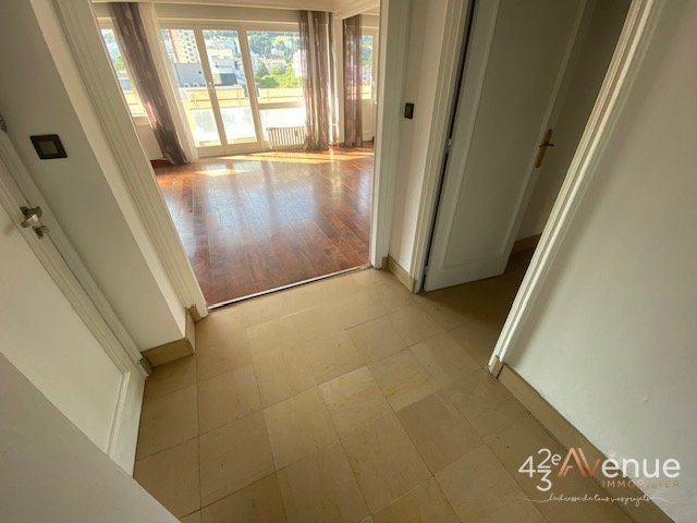 APPARTEMENT T5 - ST ETIENNE FAURIEL - 102.67 m2 - LOU&Eacute;