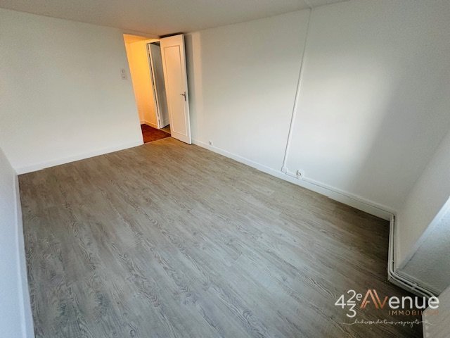 4 pices en Duplex A LOUER - ST ETIENNE HAUT DE JACQUARD - 86.23 m2 - 620€ charges comprises par mois