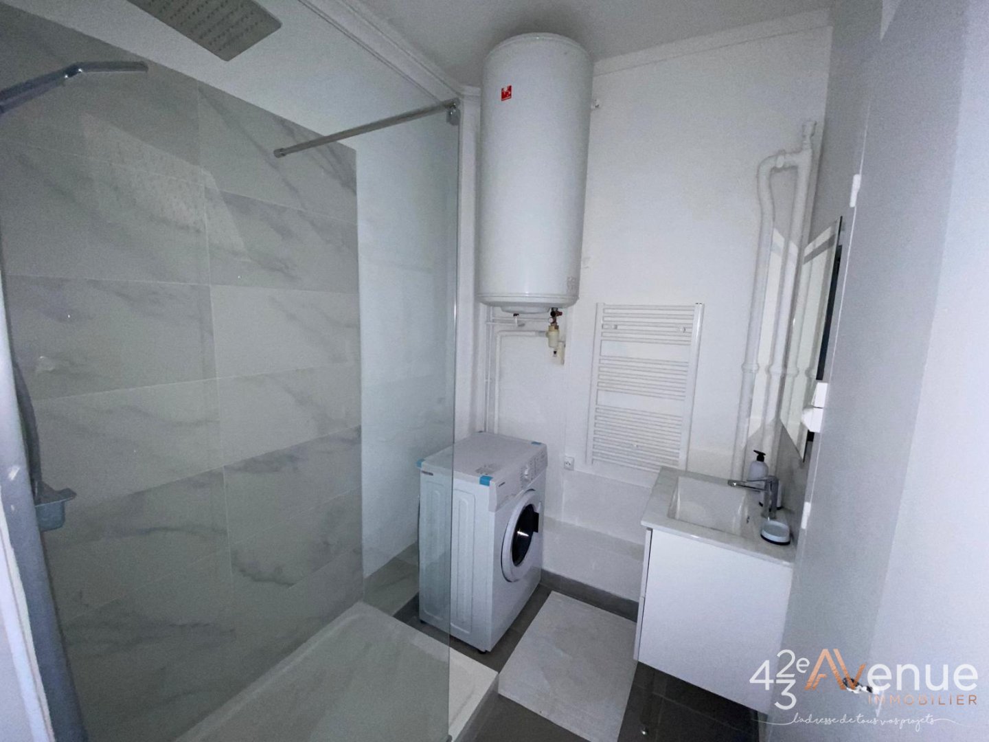 APPARTEMENT T4 A LOUER - ST ETIENNE HAUT DE JACQUARD - 81.42 m2 - 690 &euro; charges comprises par mois