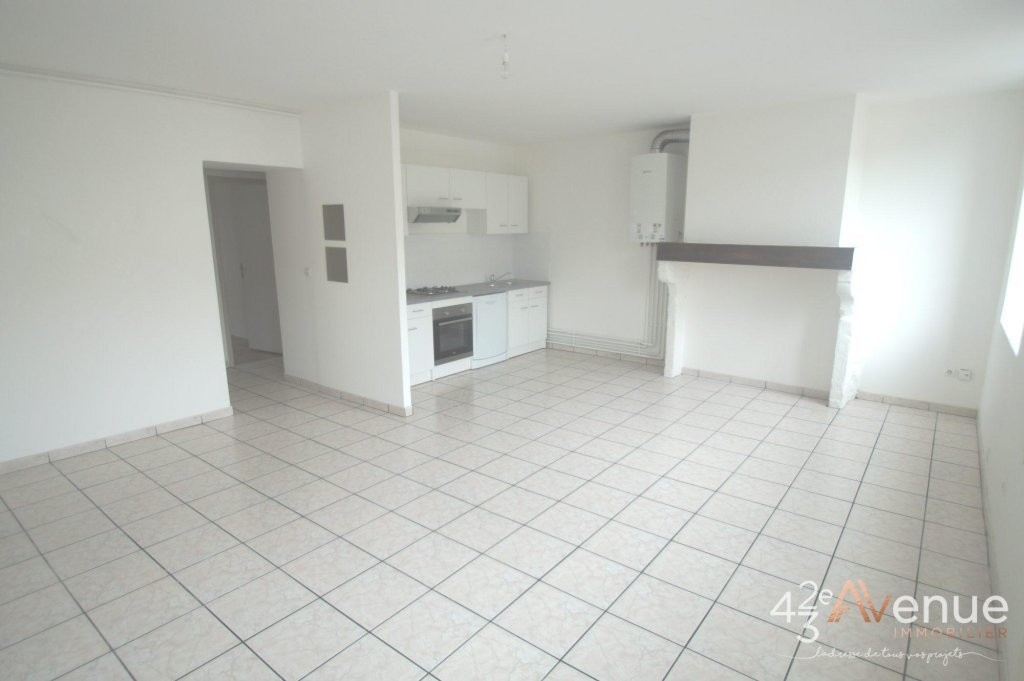 APPARTEMENT T4 A LOUER - ST ETIENNE ST ROCH/BAS FAURIEL - 67.93 m2 - 491�&euro; charges comprises par mois
