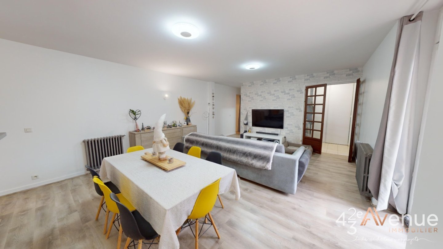 APPARTEMENT T4 A VENDRE - LA RICAMARIE - 119.55 m2 - 195000€