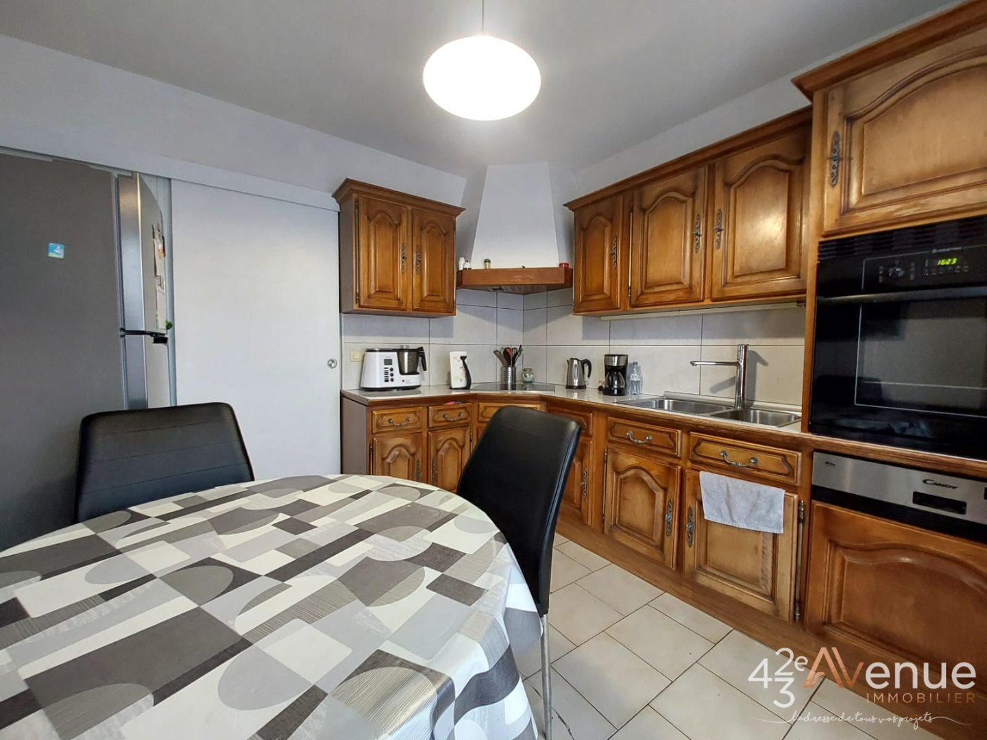 APPARTEMENT T4 A VENDRE - LA RICAMARIE - 107 m2 - 100000€