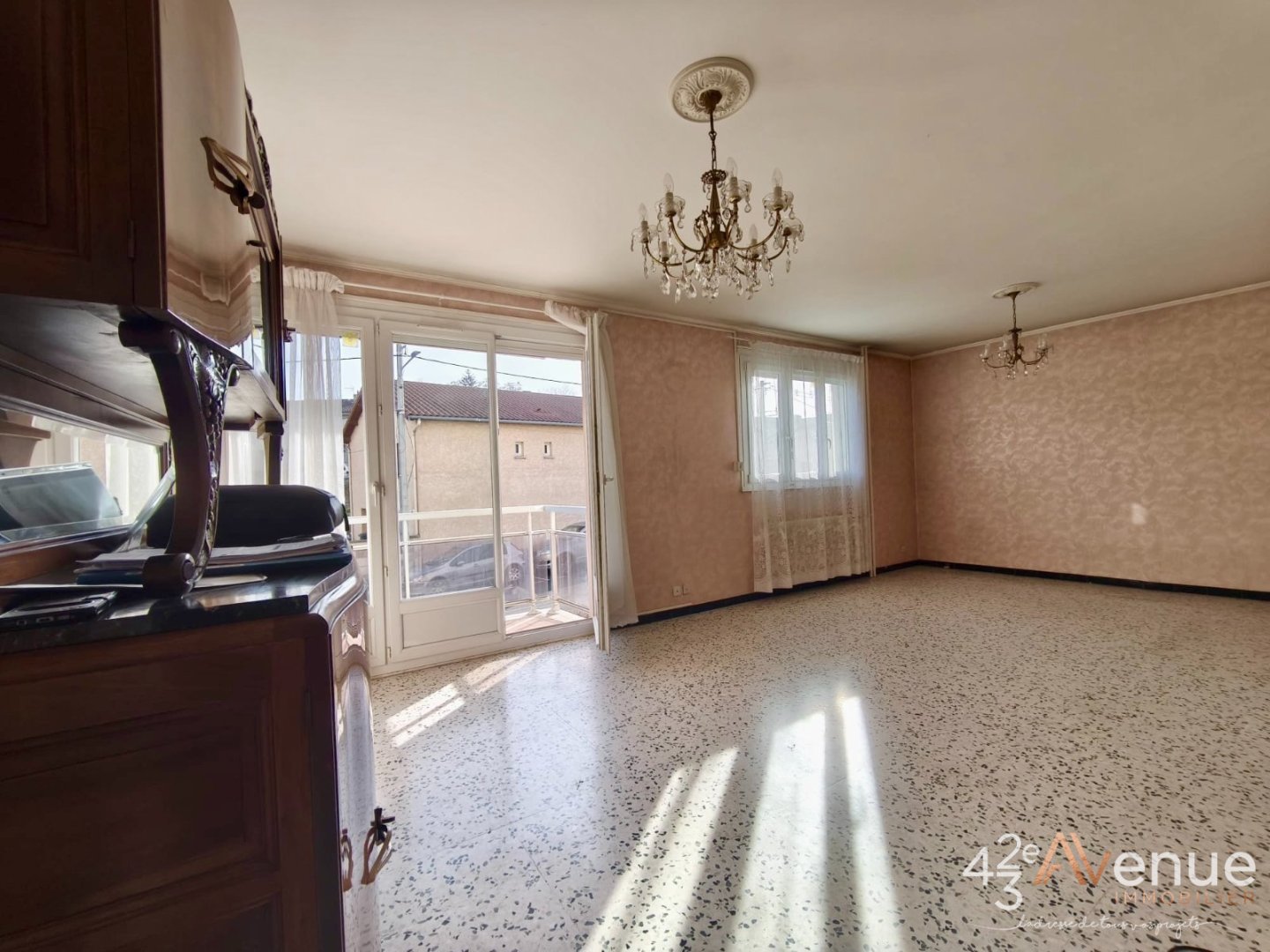 APPARTEMENT T4 A VENDRE - LA RICAMARIE - 71.76 m2 - 55 000 &euro;