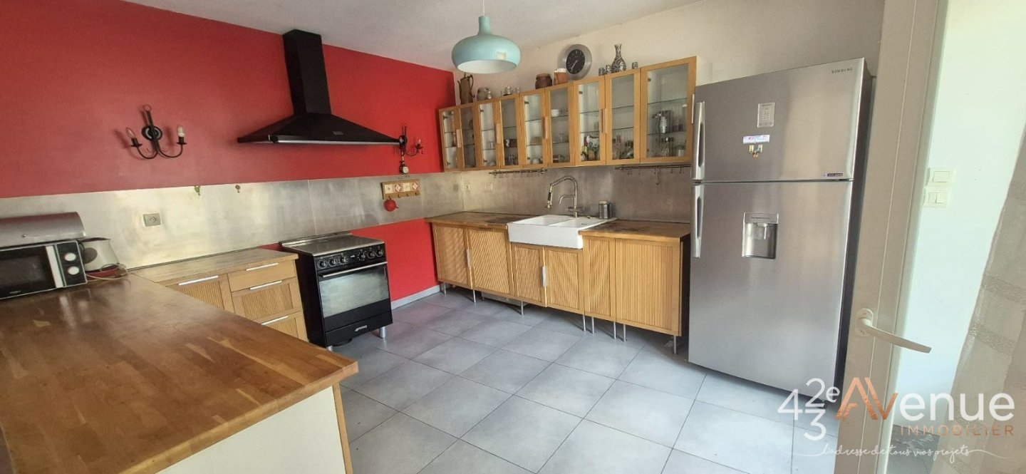 APPARTEMENT T4 A VENDRE - LA RICAMARIE - 122.61 m2 - 110 000 &euro;