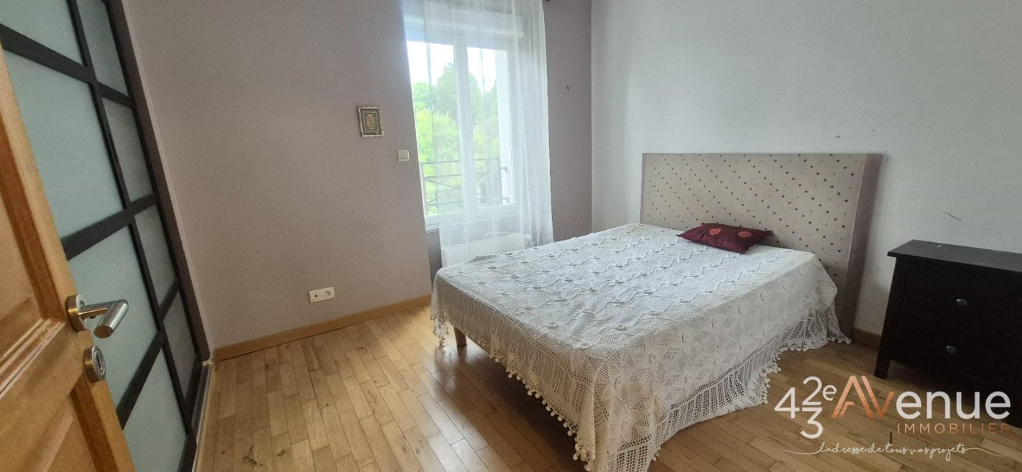 APPARTEMENT T4 A VENDRE - LA RICAMARIE - 122.61 m2 - 110 000 &euro;