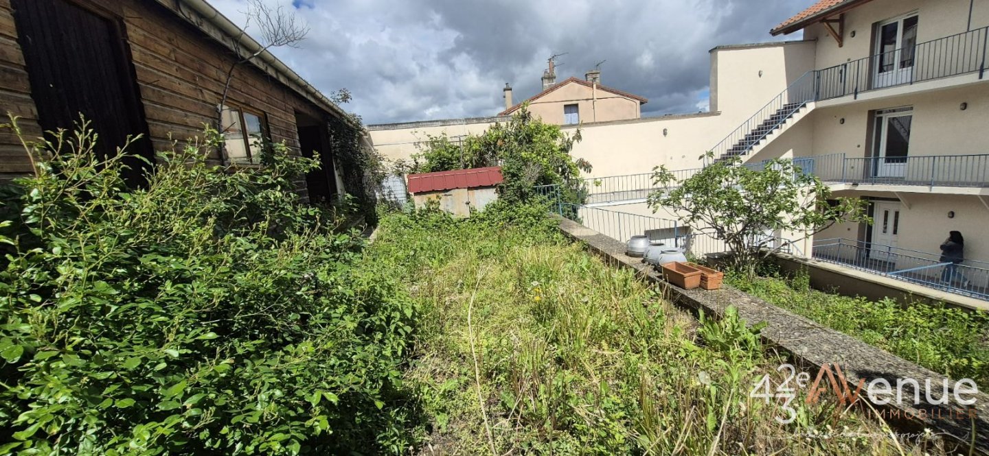APPARTEMENT T4 A VENDRE - LA RICAMARIE - 122.61 m2 - 110 000 &euro;