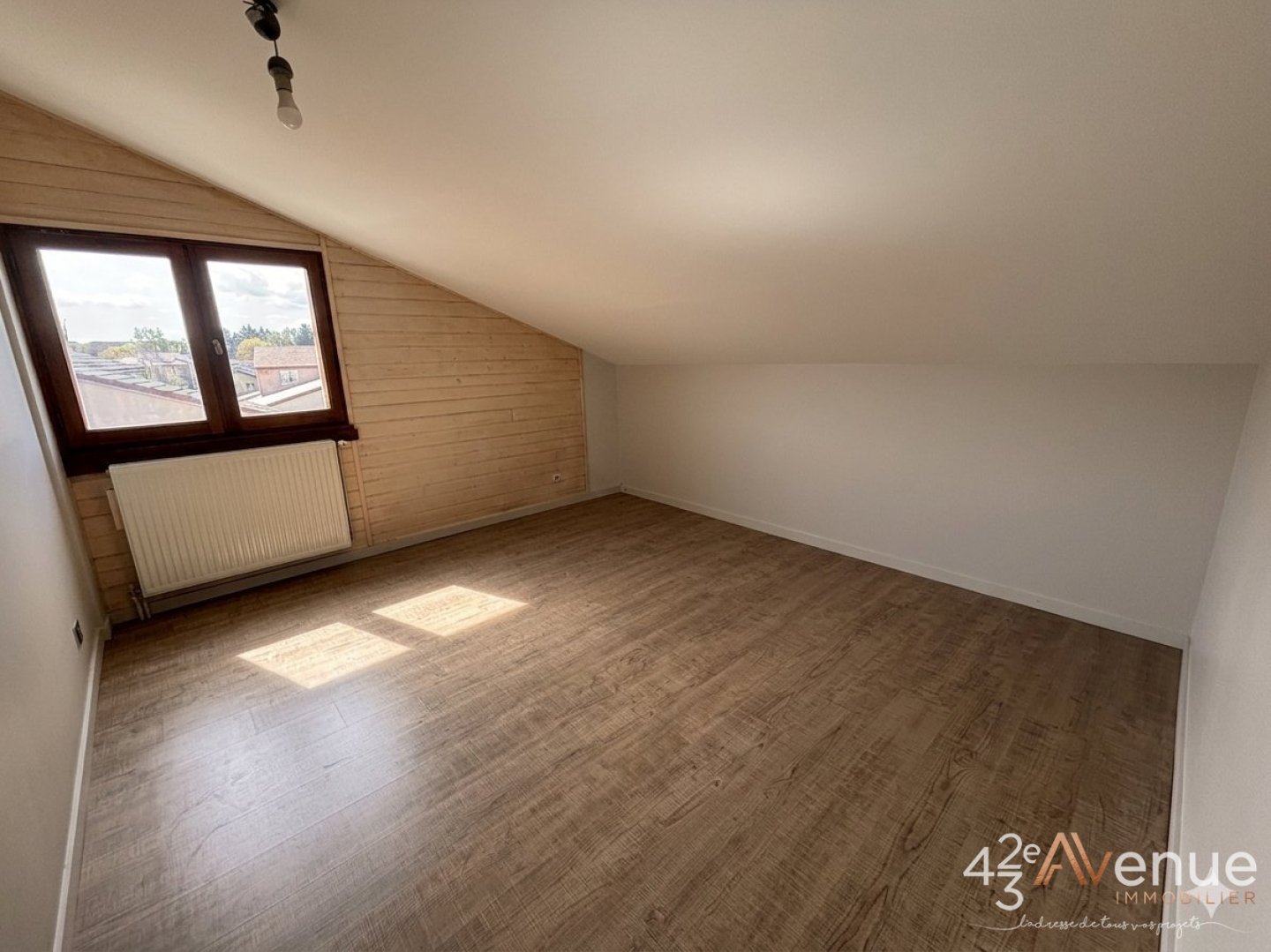 Appartement avec terrasse et garage! A VENDRE - MONISTROL SUR LOIRE - 107.2 m2 - 241 500 &euro;