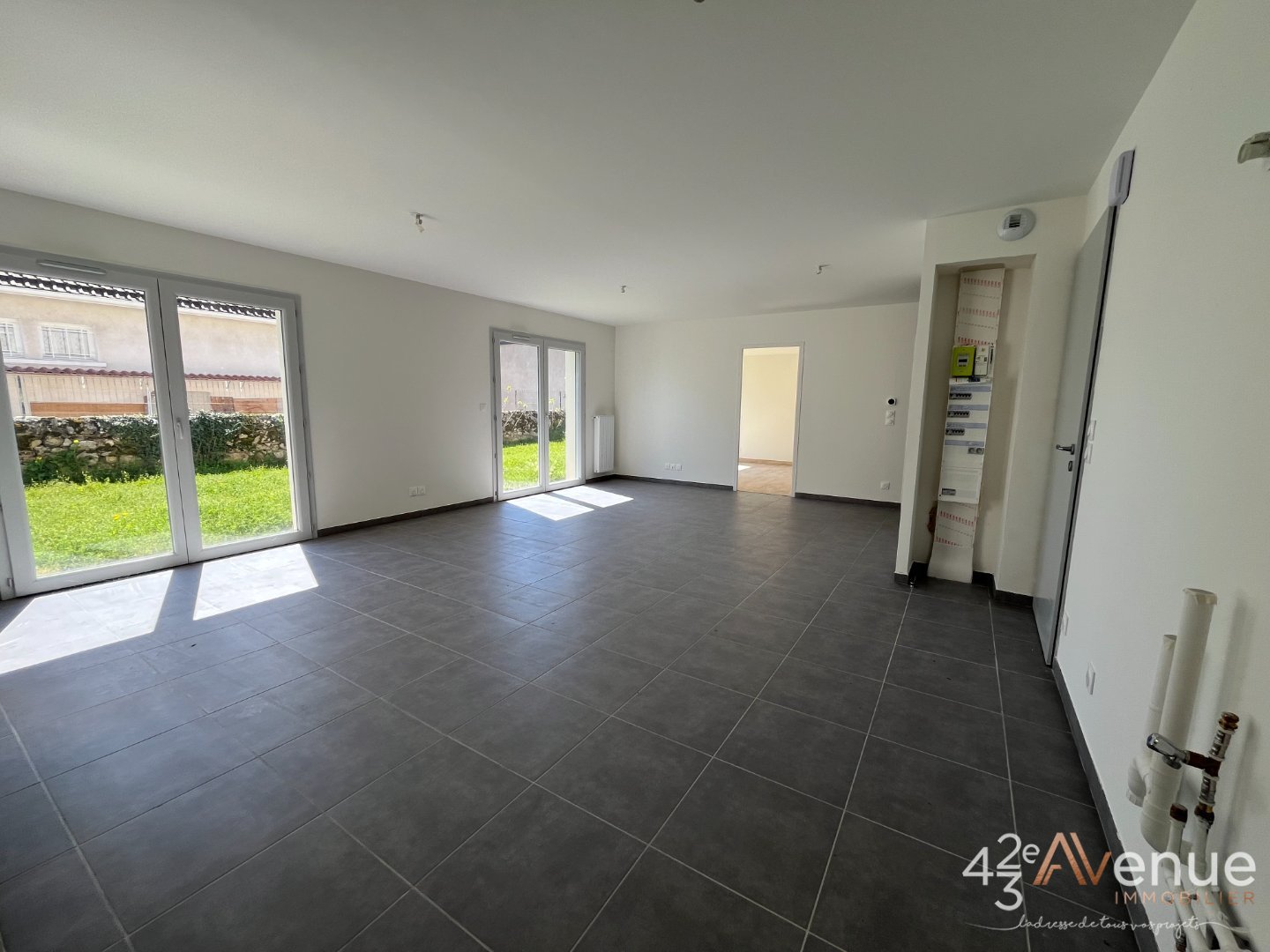 APPARTEMENT A VENDRE - MONTBRISON - 96.46 m2 - 233 000 &euro;