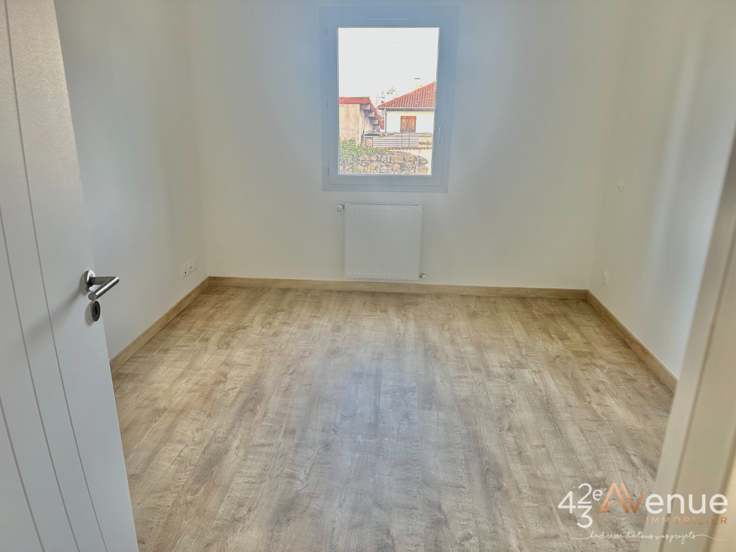 APPARTEMENT A VENDRE - MONTBRISON - 96.46 m2 - 233 000 &euro;