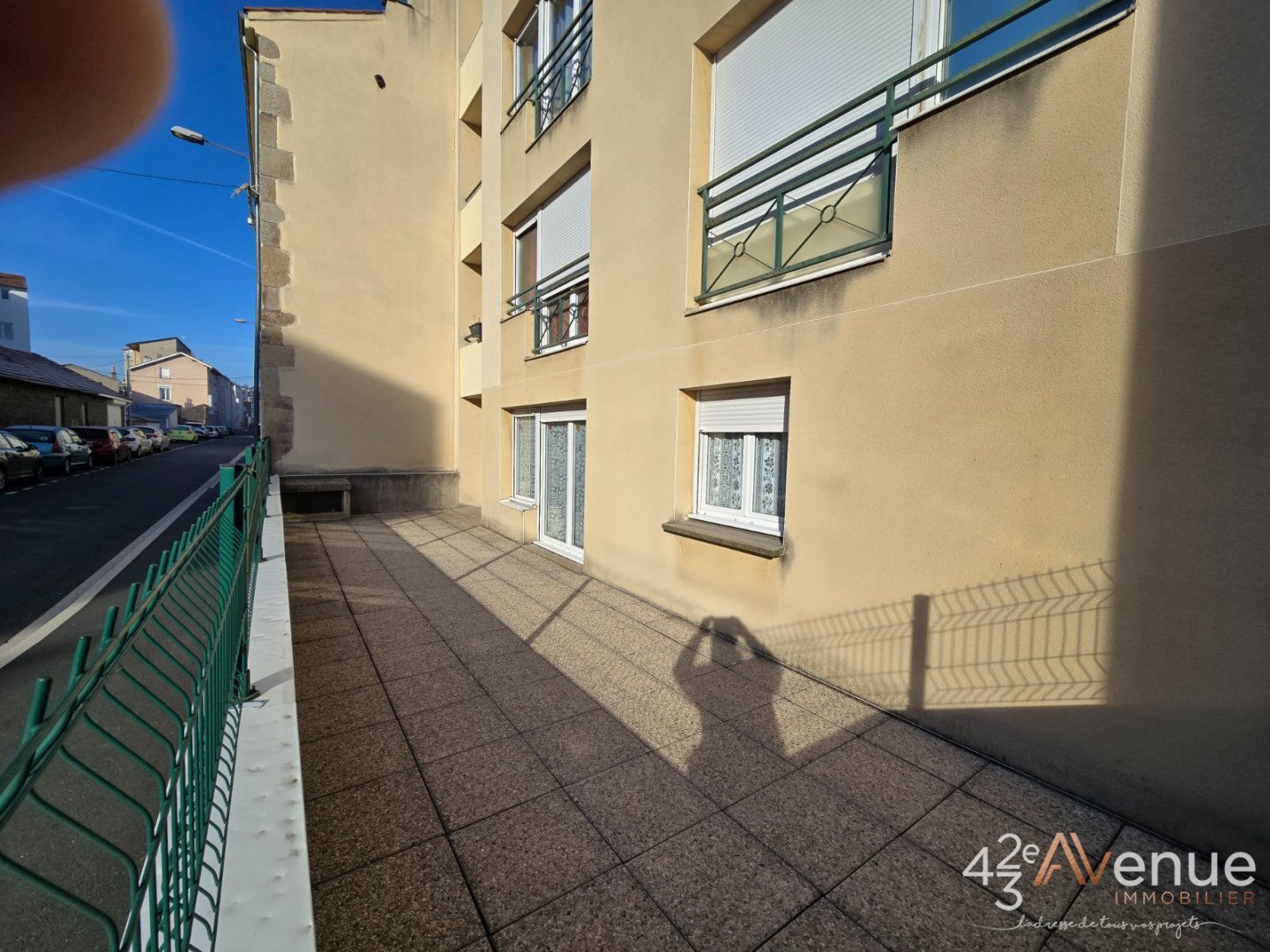 APPARTEMENT T4 - ROCHE LA MOLIERE - 78.68 m2 - 118000€