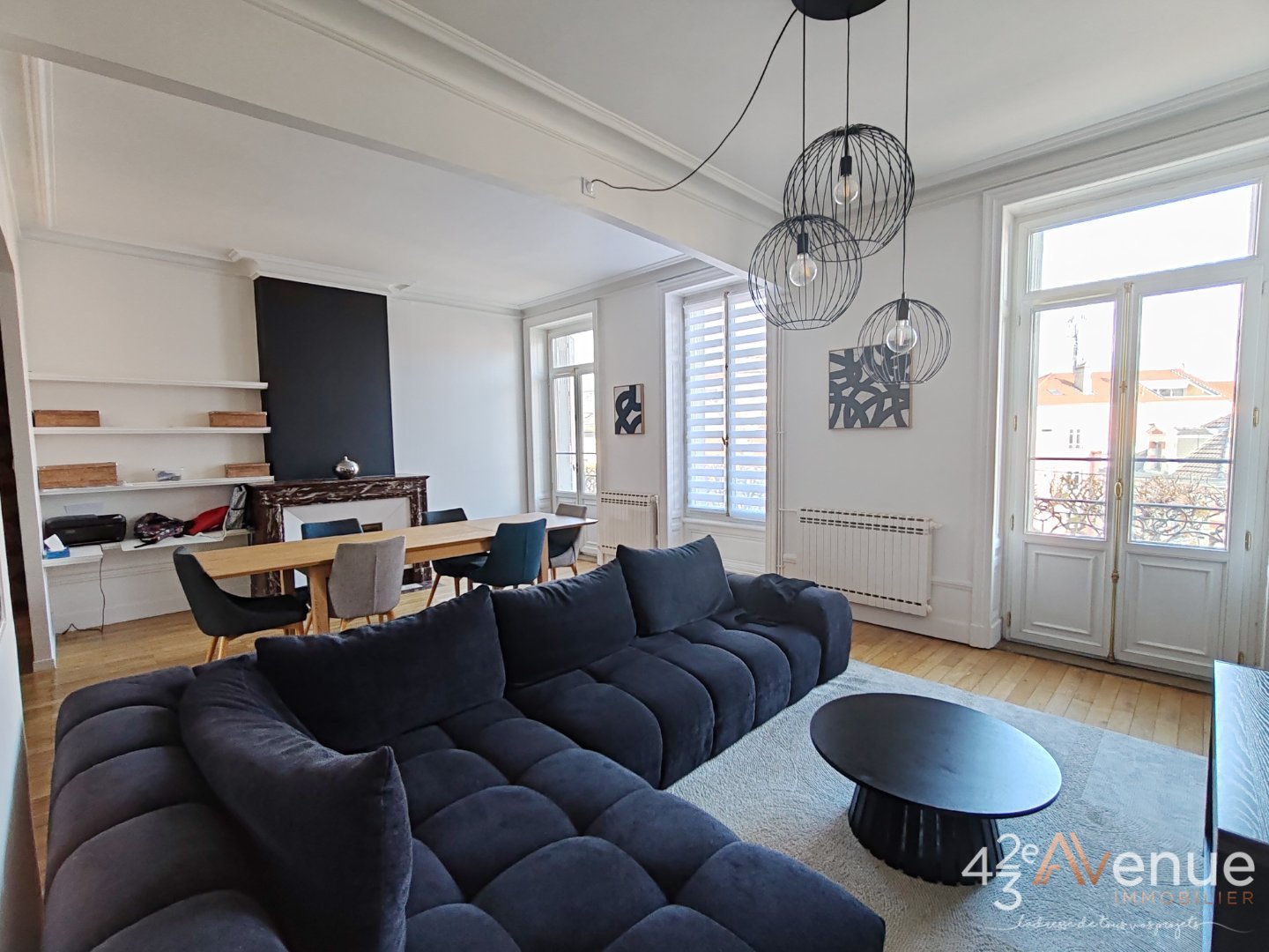 APPARTEMENT T4 A VENDRE - ST CHAMOND - 99 m2 - 196 000 €