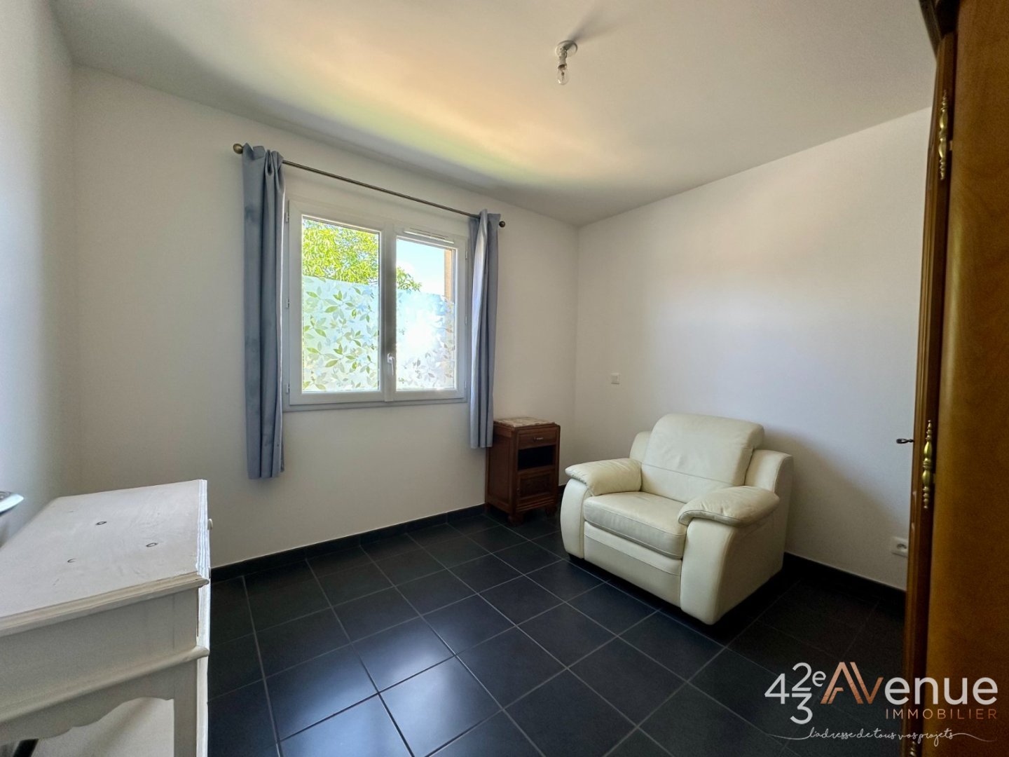 APPARTEMENT T4 A VENDRE - ST CYPRIEN - 80.35 m2 - 195 000 &euro;