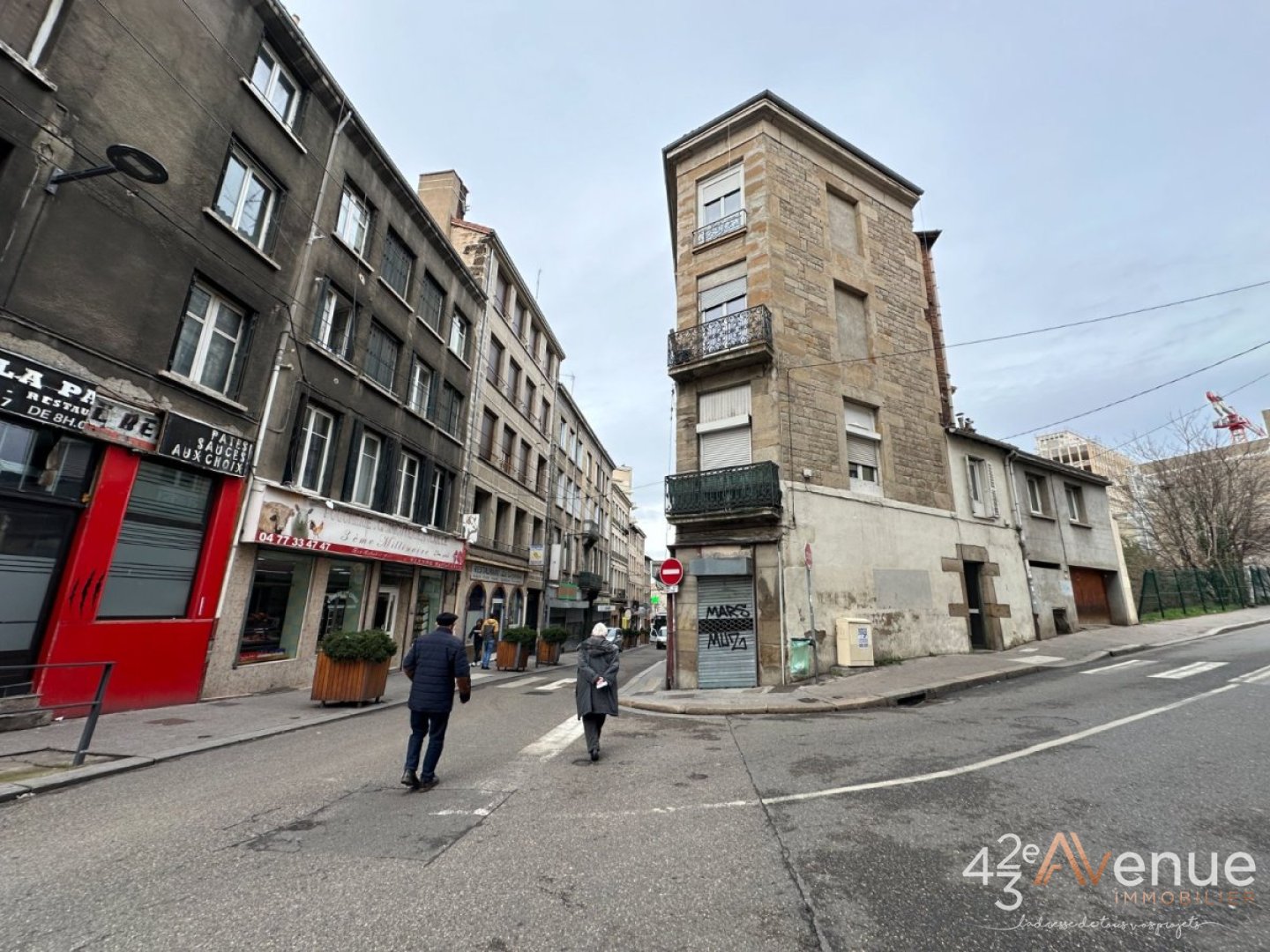 Beaubrun, appartement de 88 m2 , 3 chambres A VENDRE - ST ETIENNE BEAUBRUN - 86.96 m2 - 69 900 &euro;