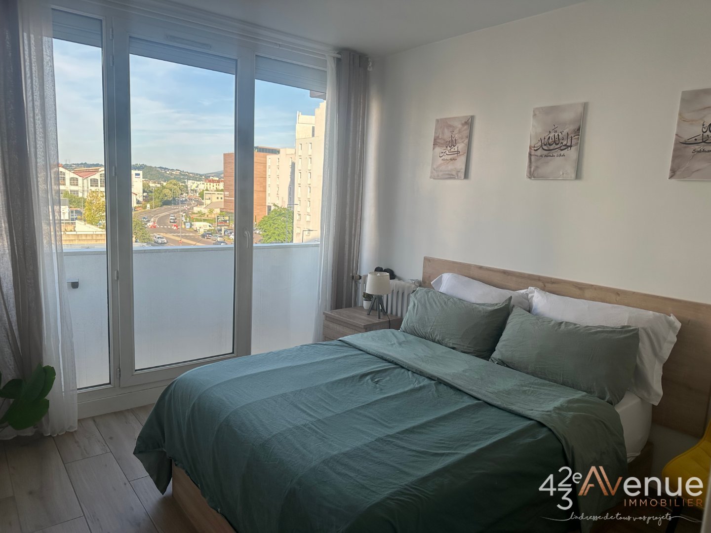 APPARTEMENT T4 A VENDRE - ST ETIENNE BERGSON - 74.77 m2 - 129500€