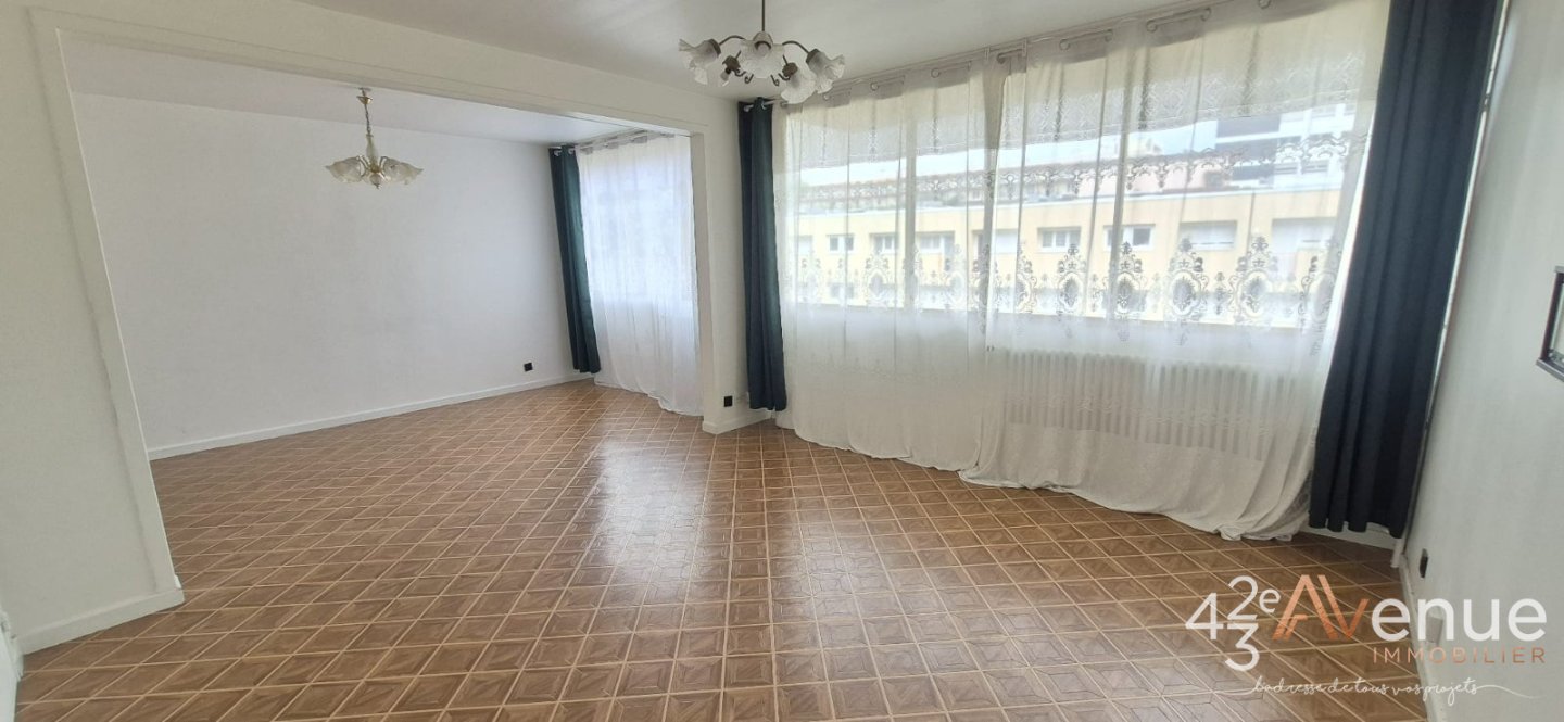 APPARTEMENT T4 A VENDRE - ST ETIENNE BERGSON - 83 m2 - 96 000 &euro;