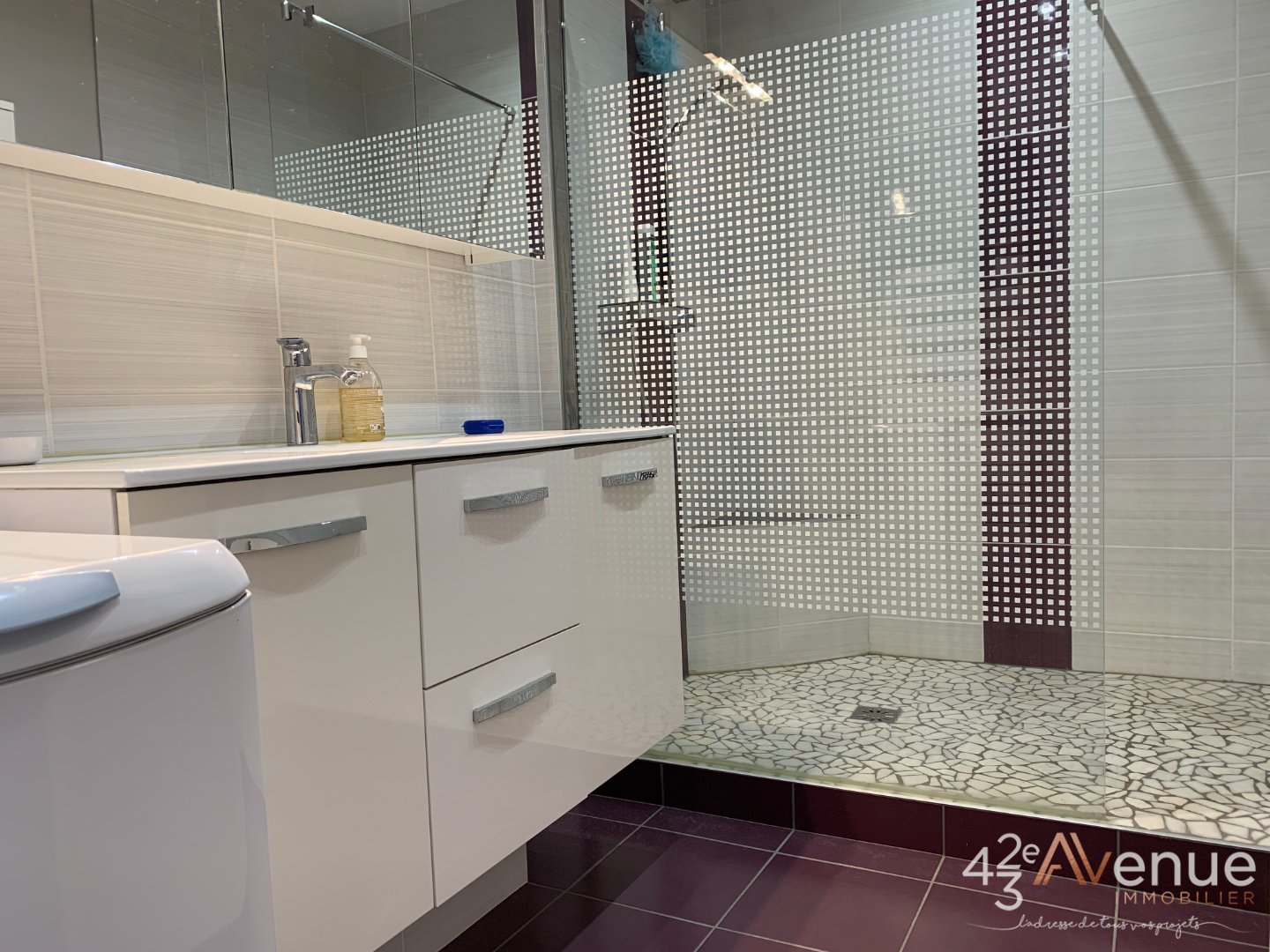 APPARTEMENT LOT 25 A VENDRE - ST ETIENNE CARNOT - 92.11 m2 - 165000€