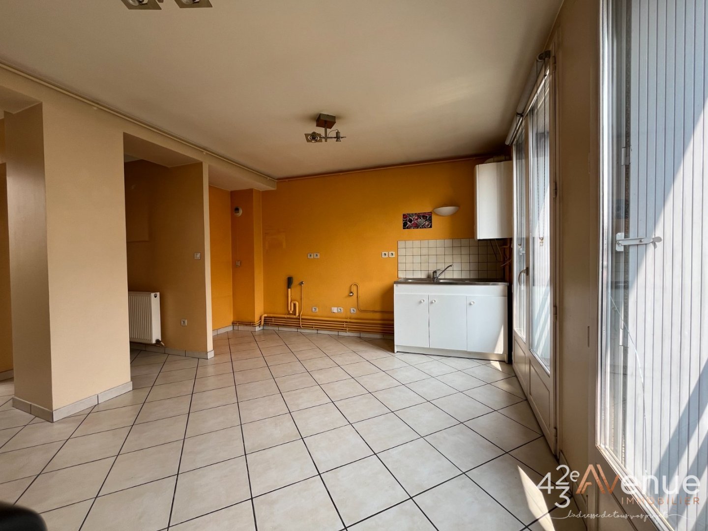 APPARTEMENT T4 A VENDRE - ST ETIENNE CENTRE VILLE - 79.1 m2 - 139 000 €