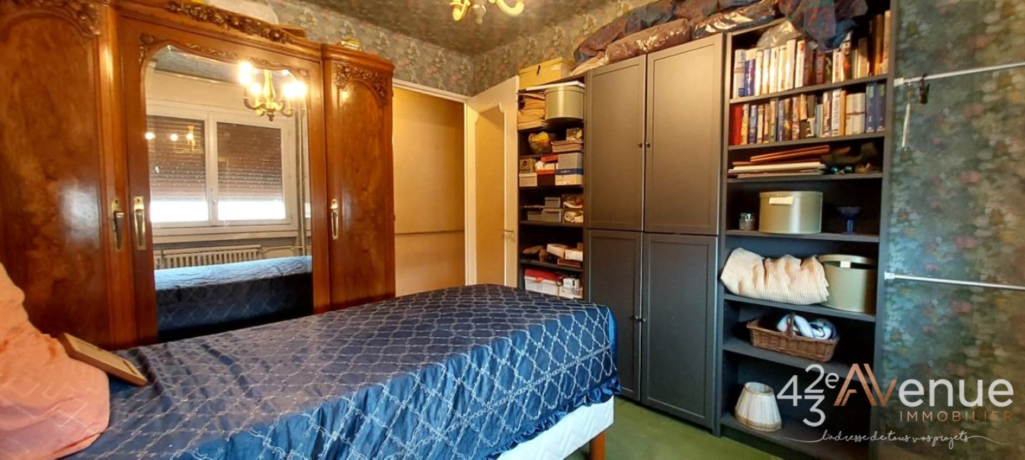 Appartement A VENDRE - ST ETIENNE CENTRE VILLE - 83 m2 - 135000€