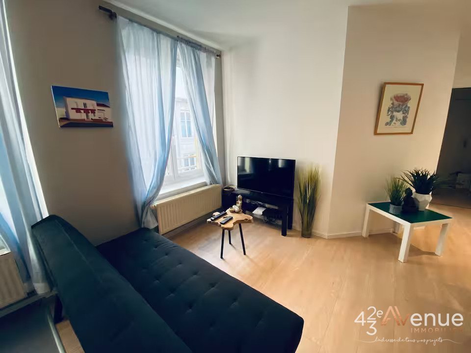 APPARTEMENT T4 A VENDRE - ST ETIENNE CENTRE VILLE - 75.35 m2 - 123000€