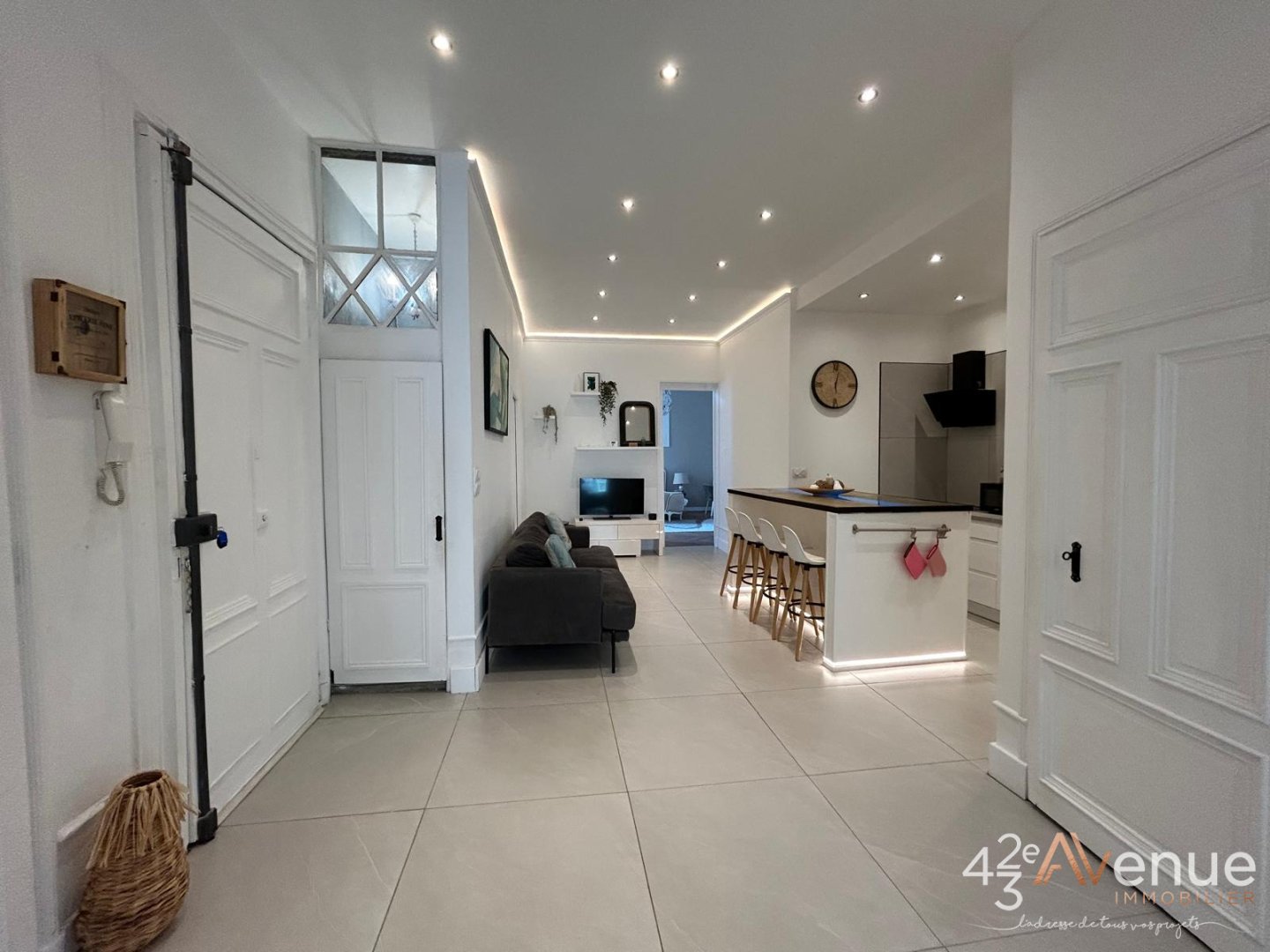 Appartement coup de coeur rnov Centre Ville A VENDRE - ST ETIENNE CENTRE VILLE - 133.78 m2 - 195000€