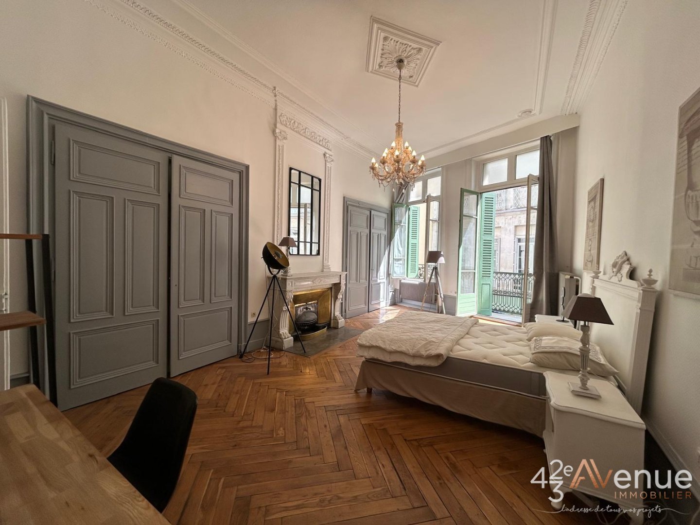 Appartement coup de coeur rnov Centre Ville A VENDRE - ST ETIENNE CENTRE VILLE - 133.78 m2 - 195000€