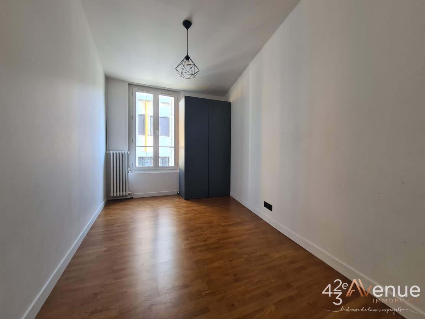 APPARTEMENT T4 A VENDRE - ST ETIENNE CENTRE VILLE - 110.16 m2 - 180000€