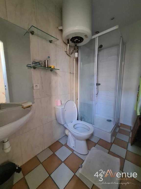 Appartement A VENDRE - ST ETIENNE CENTRE VILLE - 138.29 m2 - 189000€