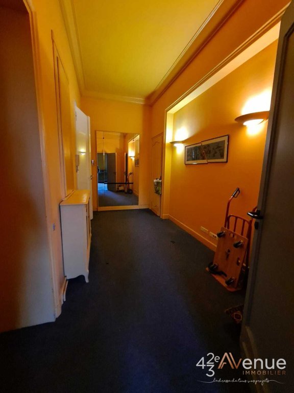 Appartement A VENDRE - ST ETIENNE CENTRE VILLE - 138.29 m2 - 189000€