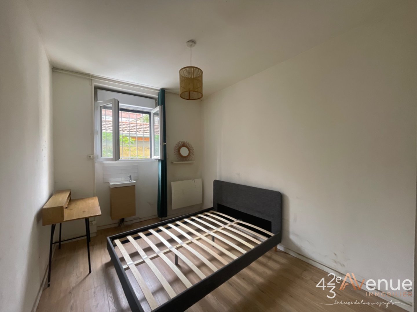 Appartement de type 4 Hyper Centre A VENDRE - ST ETIENNE CENTRE VILLE - 80 m2 - 85 000 €