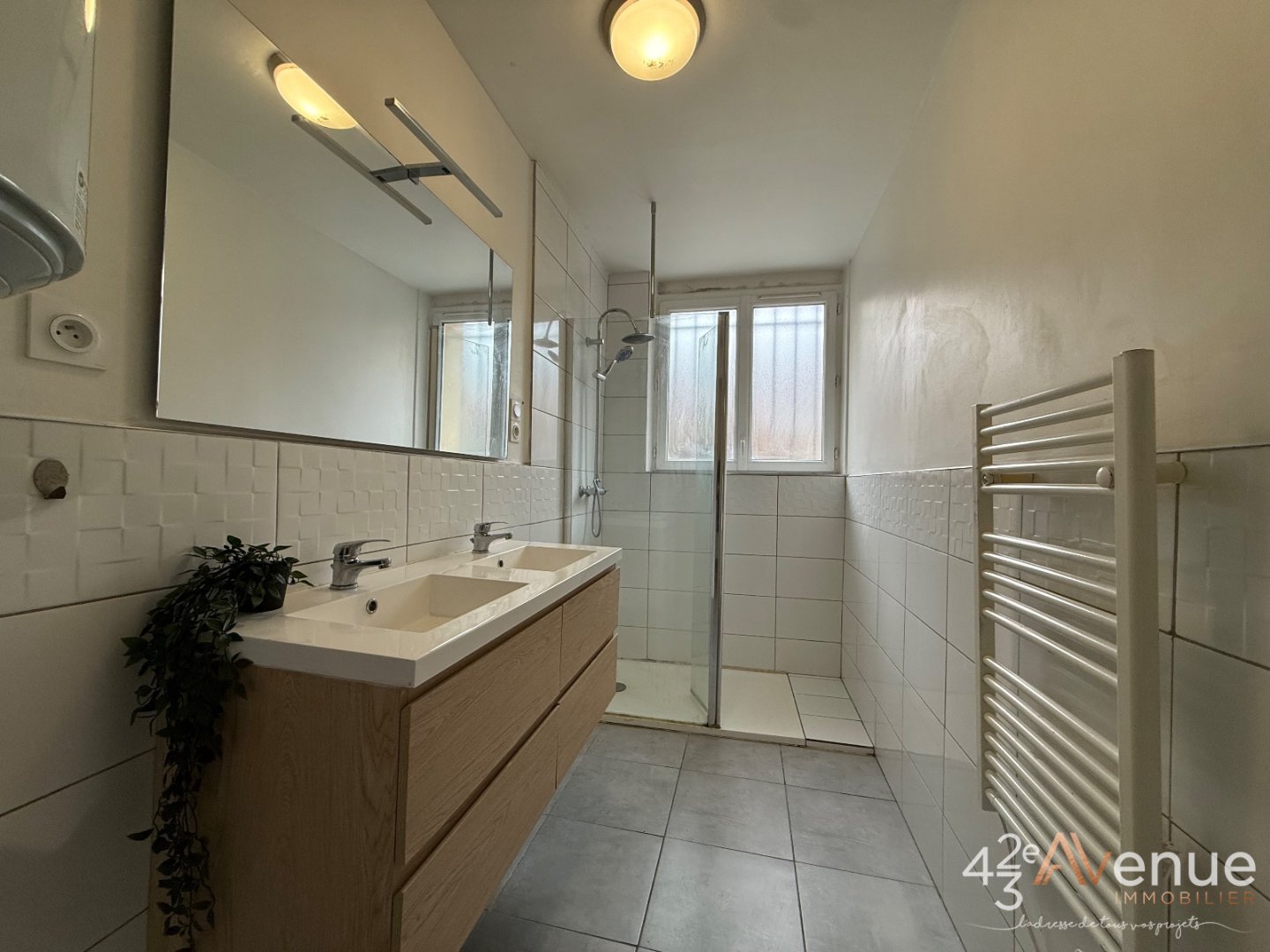 Appartement de type 4 Hyper Centre A VENDRE - ST ETIENNE CENTRE VILLE - 80.39 m2 - 85000€