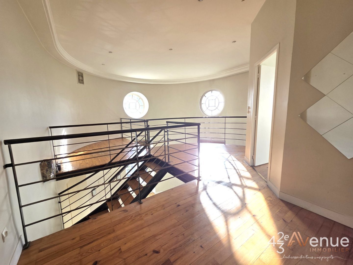 APPARTEMENT T4 A VENDRE - ST ETIENNE CENTRE VILLE - 145.91 m2 - 260�000�&euro;