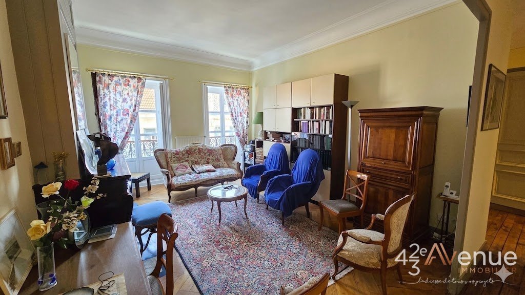 APPARTEMENT T4 A VENDRE - ST ETIENNE CENTRE VILLE - 125.12 m2 - 170�000�&euro;