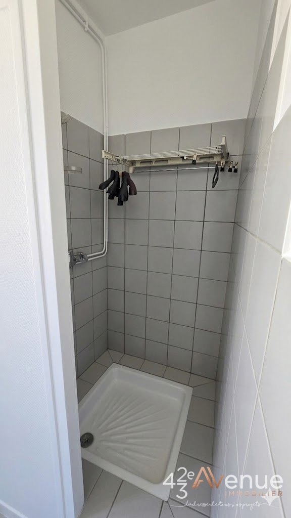 APPARTEMENT T4 A VENDRE - ST ETIENNE CENTRE VILLE - 125.12 m2 - 170�000�&euro;