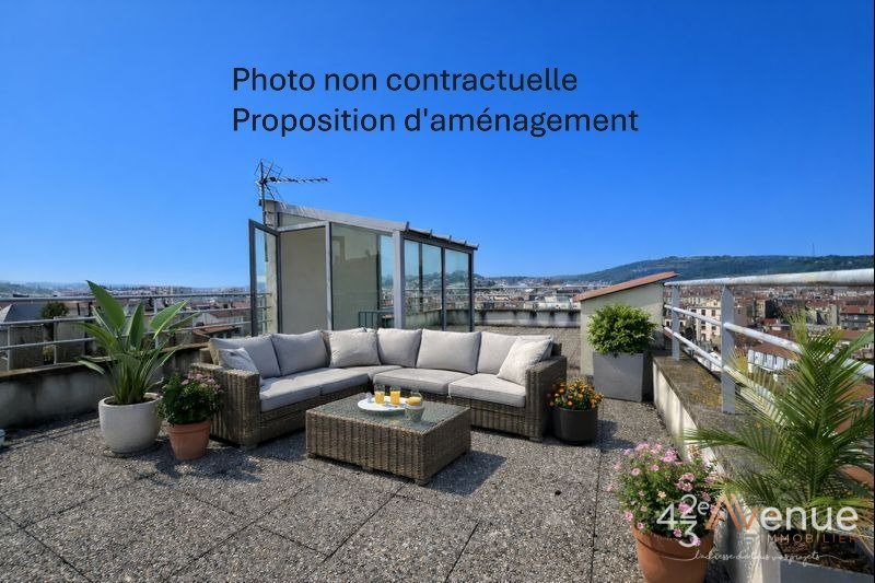 APPARTEMENT T4 A VENDRE - ST ETIENNE CENTRE VILLE - 79.1 m2 - 139�000�&euro;