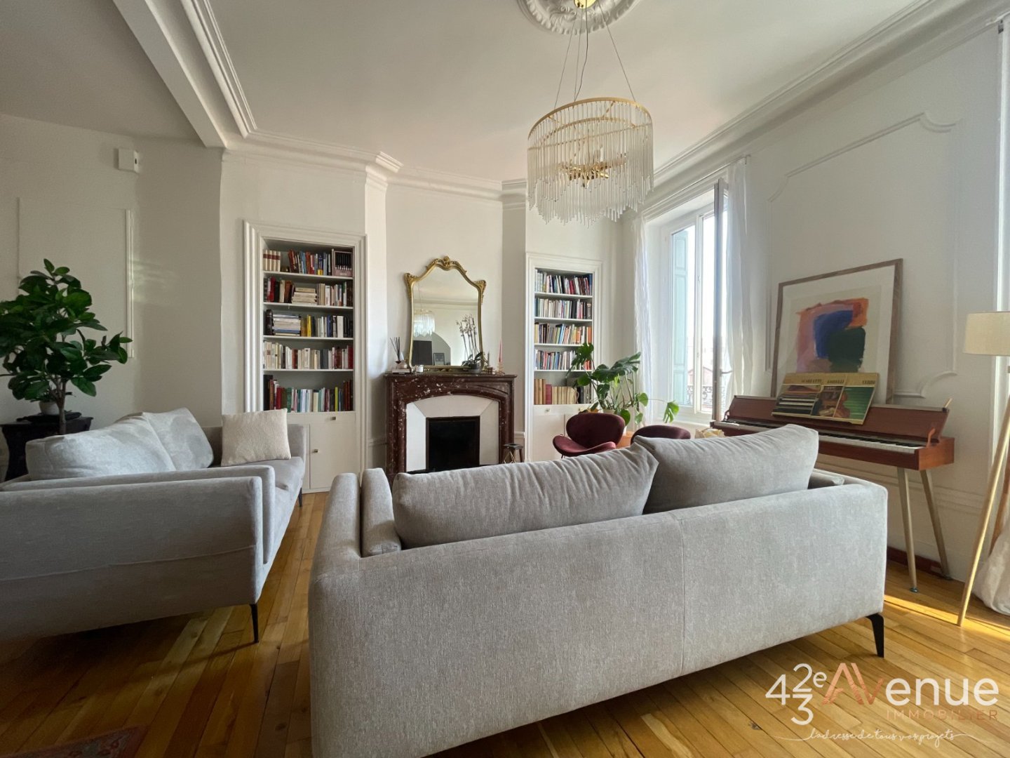 Appartement Haussmannien parfait état Hyper Centre A VENDRE - ST ETIENNE CENTRE VILLE - 131.59 m2 - 190 000 &euro;