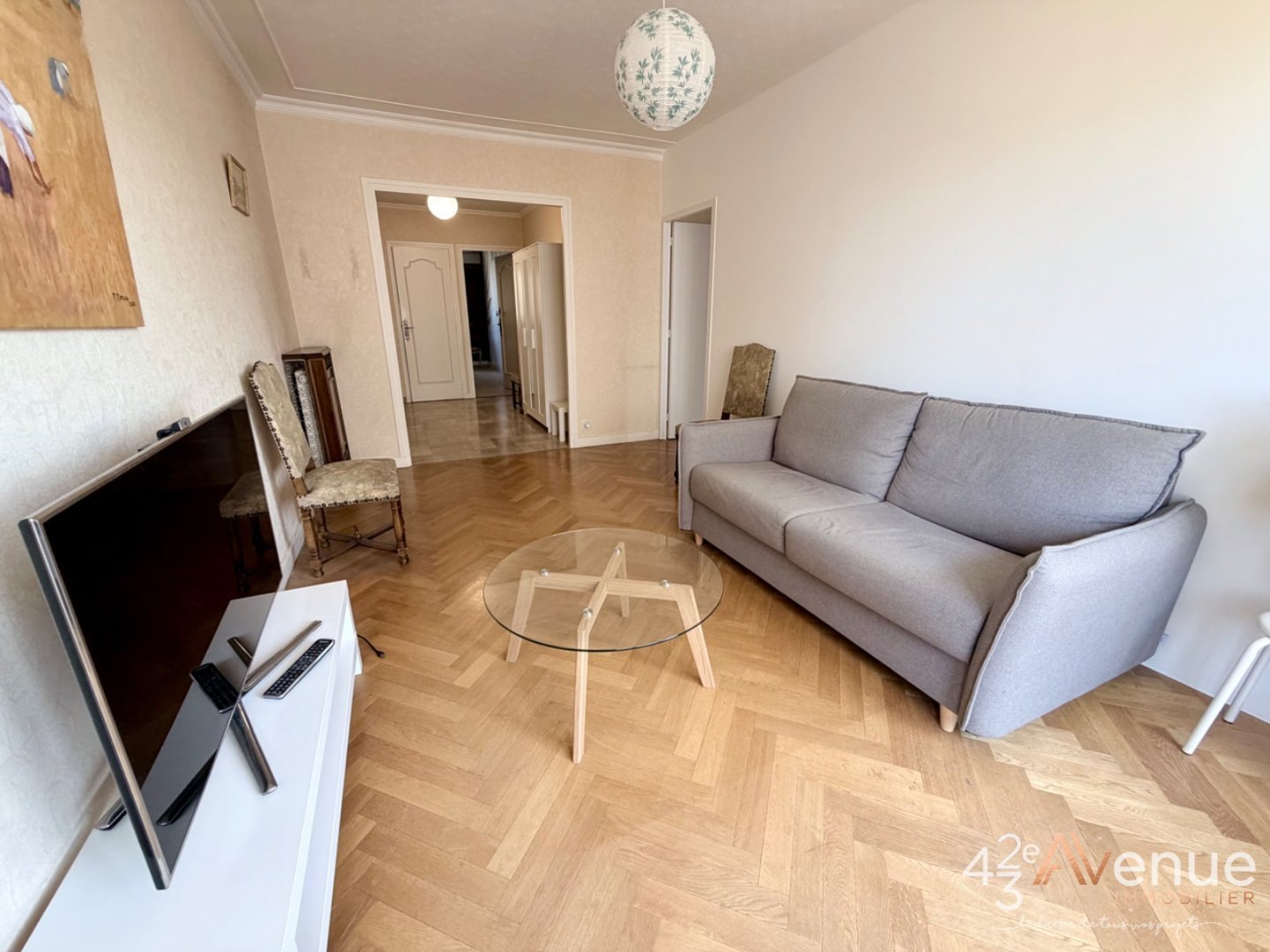 F4 avec balcon Saint-Etienne A VENDRE - ST ETIENNE CENTRE VILLE - 97.15 m2 - 99 000 &euro;