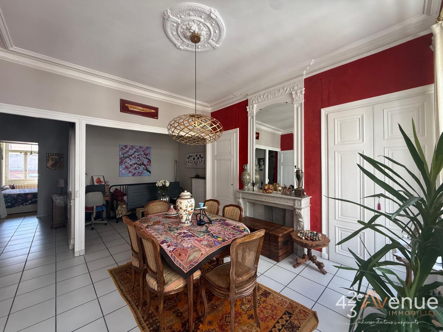 APPARTEMENT T4 A VENDRE - ST ETIENNE CENTRE VILLE - 115.57 m2 - 150 000 &euro;