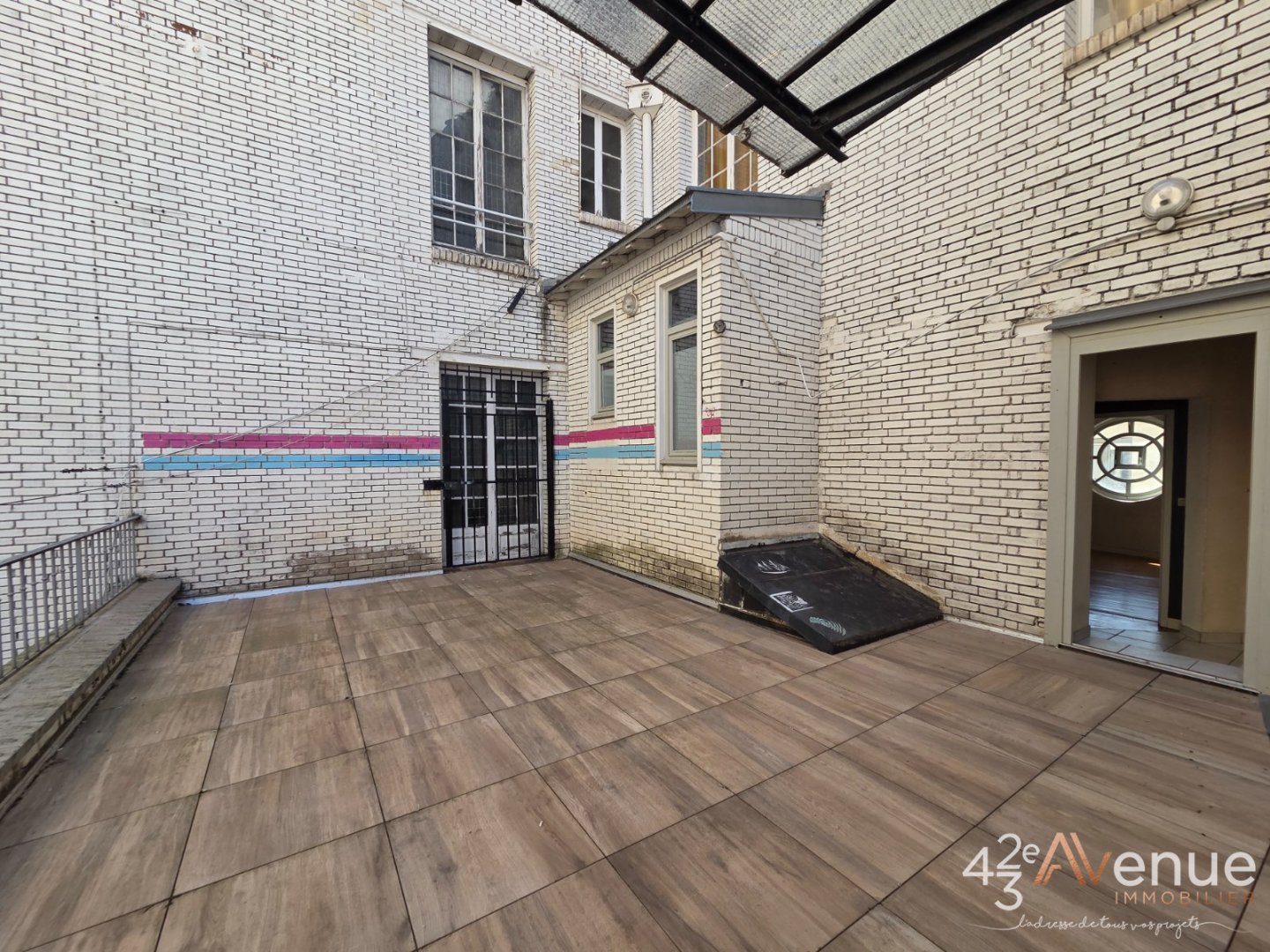 APPARTEMENT T4 A VENDRE - ST ETIENNE CENTRE VILLE - 156.38 m2 - 260 000 &euro;