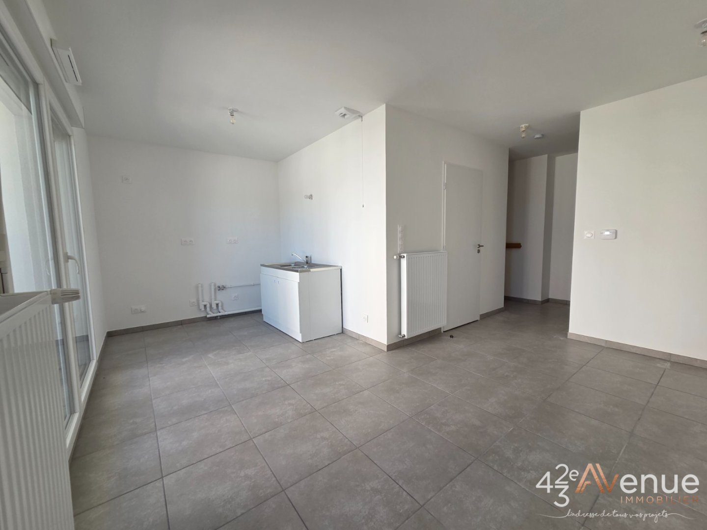 APPARTEMENT T4 A VENDRE - ST ETIENNE CHATEAUCREUX - 79.93 m2 - 272 000 &euro;