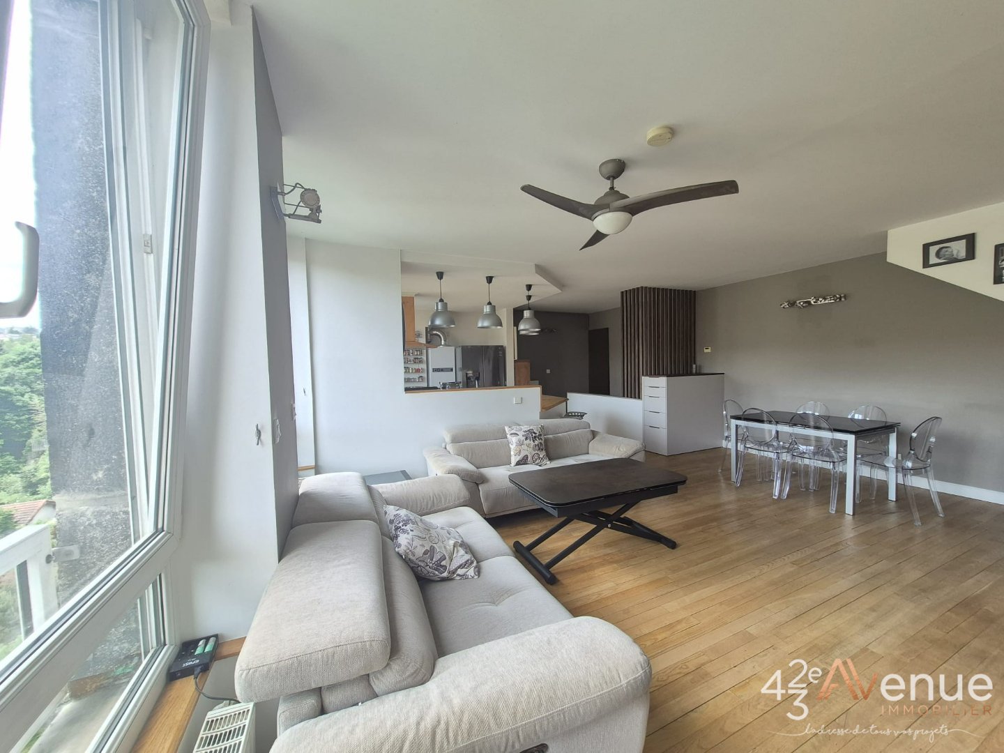 APPARTEMENT T4 A VENDRE - ST ETIENNE COLLINE DES PERES - 132.11 m2 - 165000€