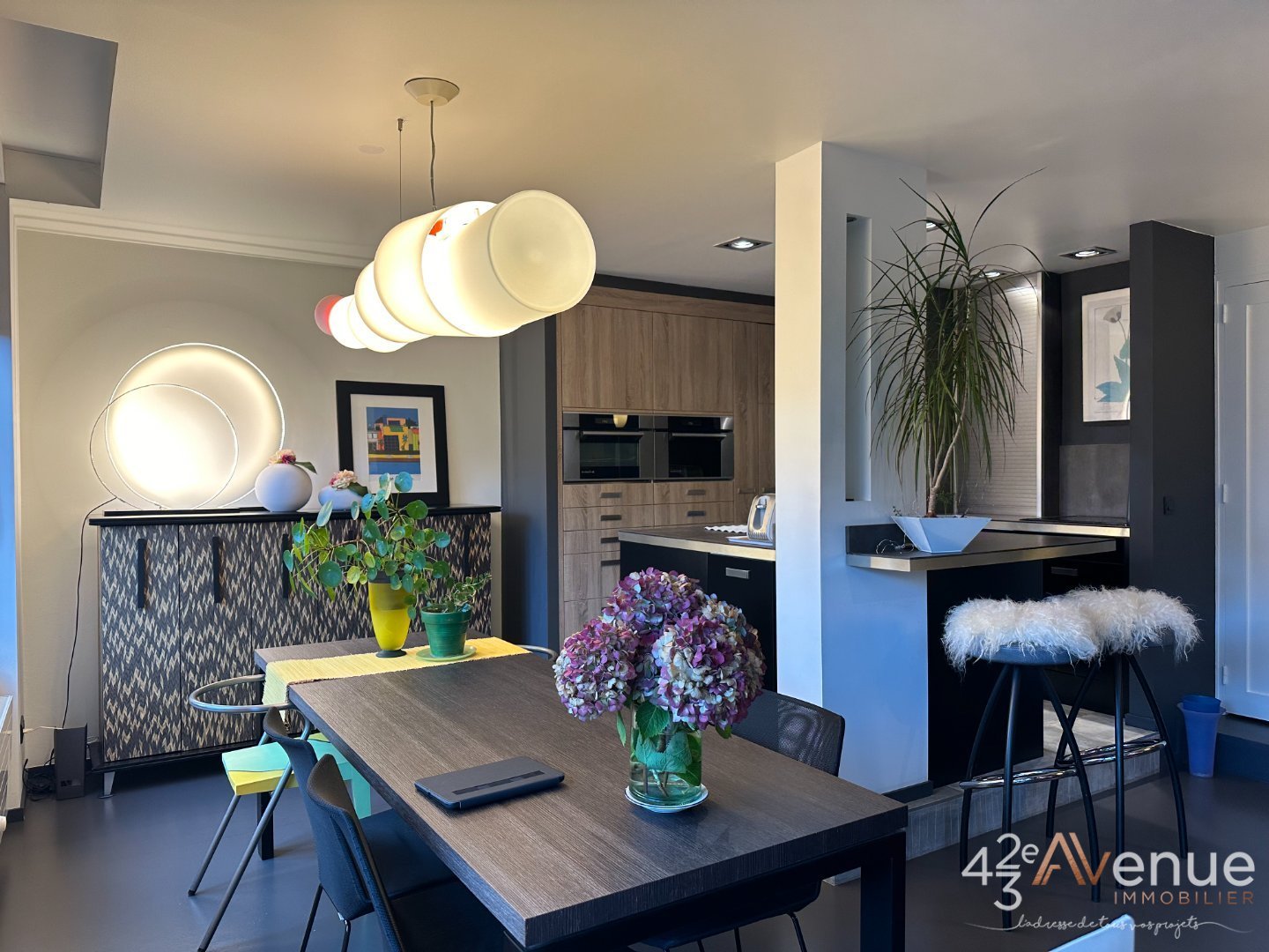 APPARTEMENT T4 A VENDRE - ST ETIENNE COLLINE DES PERES - 113.31 m2 - 179000€