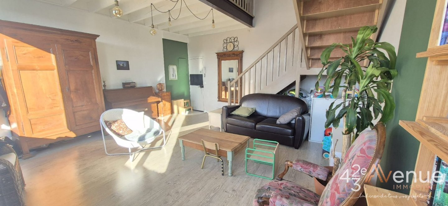 APPARTEMENT T4 A VENDRE - ST ETIENNE Crt de roch - 123 m2 - 159900€